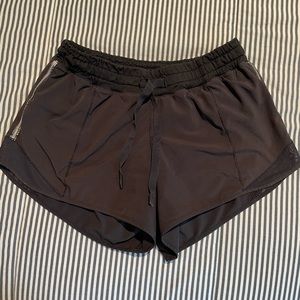 Hotty Hot Low-Rise Lined Short 2.5"